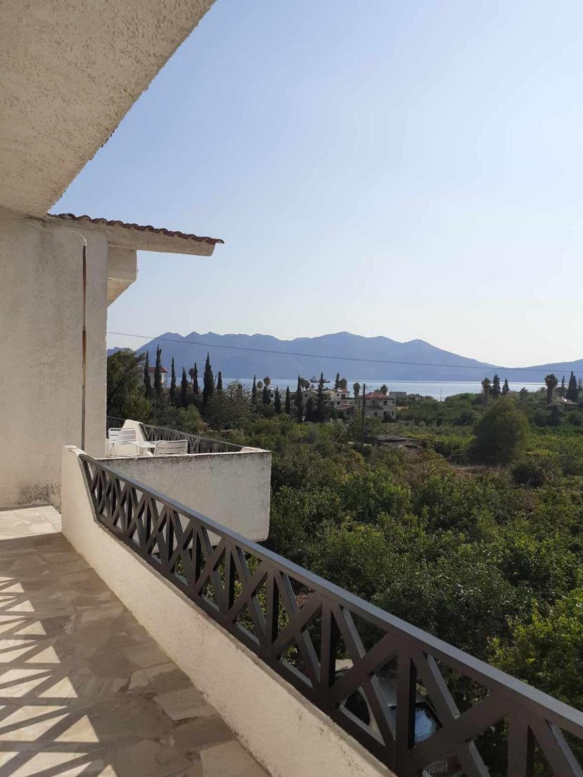 Holiday home Lemon Tree House